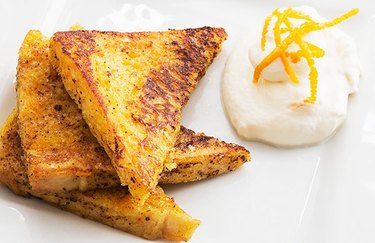 Cinnamon French Toast with Yogurt - protein breakfast