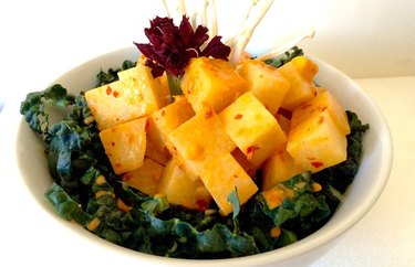 Paleo Vegan Turmeric Jicama Poke