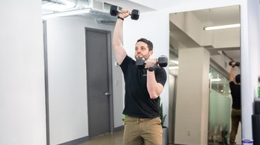 Move 2: Alternating Dumbbell Arnold Press