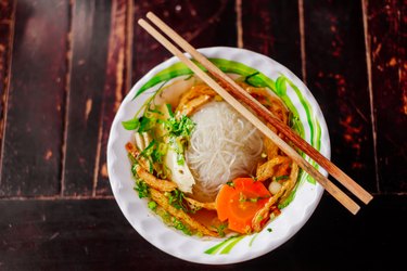 vegetarian noodle soup